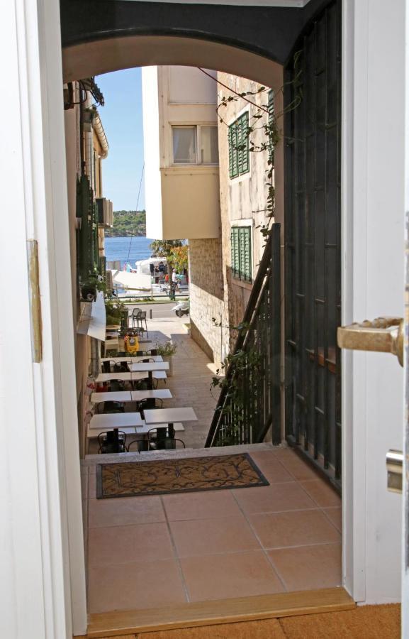 Swan City Apartment & Room Šibenik Dış mekan fotoğraf