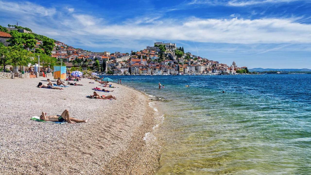 Swan City Apartment & Room Šibenik Dış mekan fotoğraf